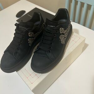 Alexander McQueen Black Floral Embellished Sneakers